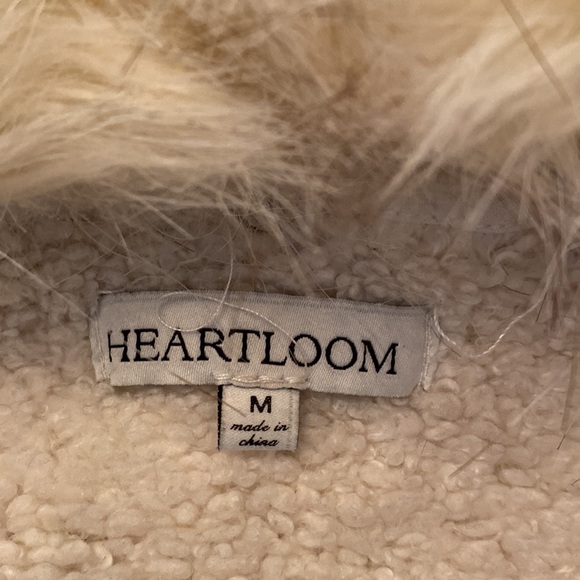 Heart loom denim jacket with zip out fleece lining Med distressed with pockets - Picture 3 of 4